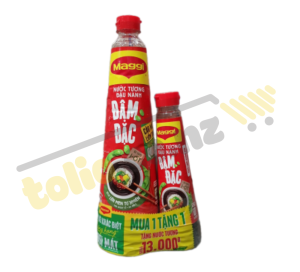 Combo of Maggi concentrated soy sauce 700ml bottle and 100ml bottle
